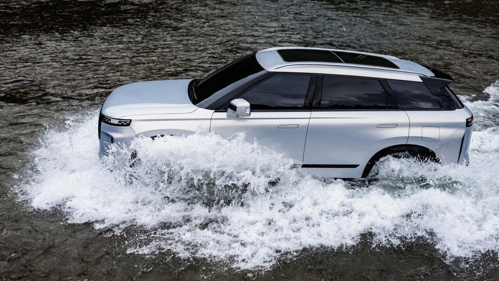 J7-Page-Gallery-Image-4-HDre